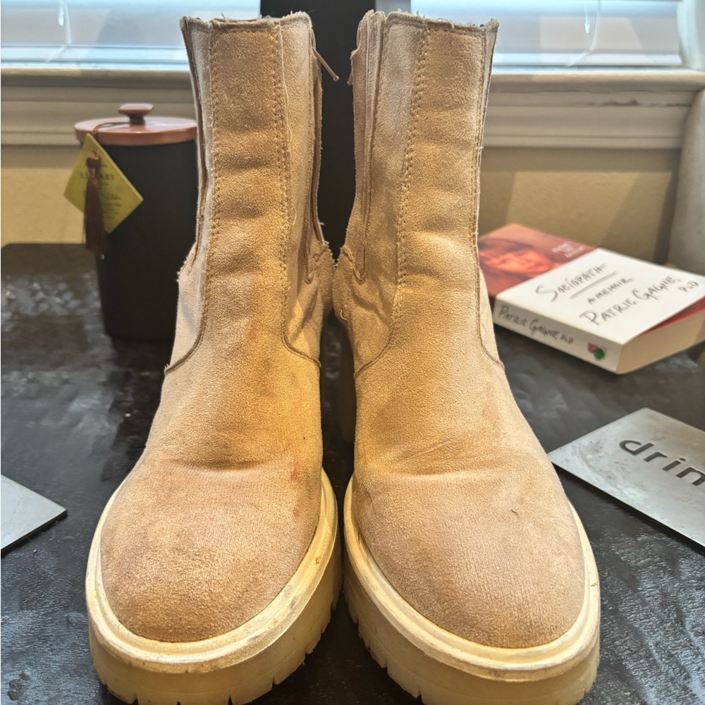 Women's Oasis Society Faux Suede Lug Sole Tan Heeled Boots - Picture 2 of 13